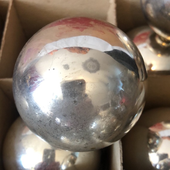 silver mercury glass tree ornaments mid century NY USA 24 in original boxes - Picture 4 of 8